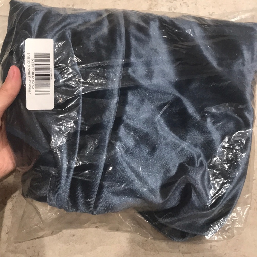 NWT Lulus Silky Velvet Bodycon Wrap Cocktail Dress - Picture 6 of 6